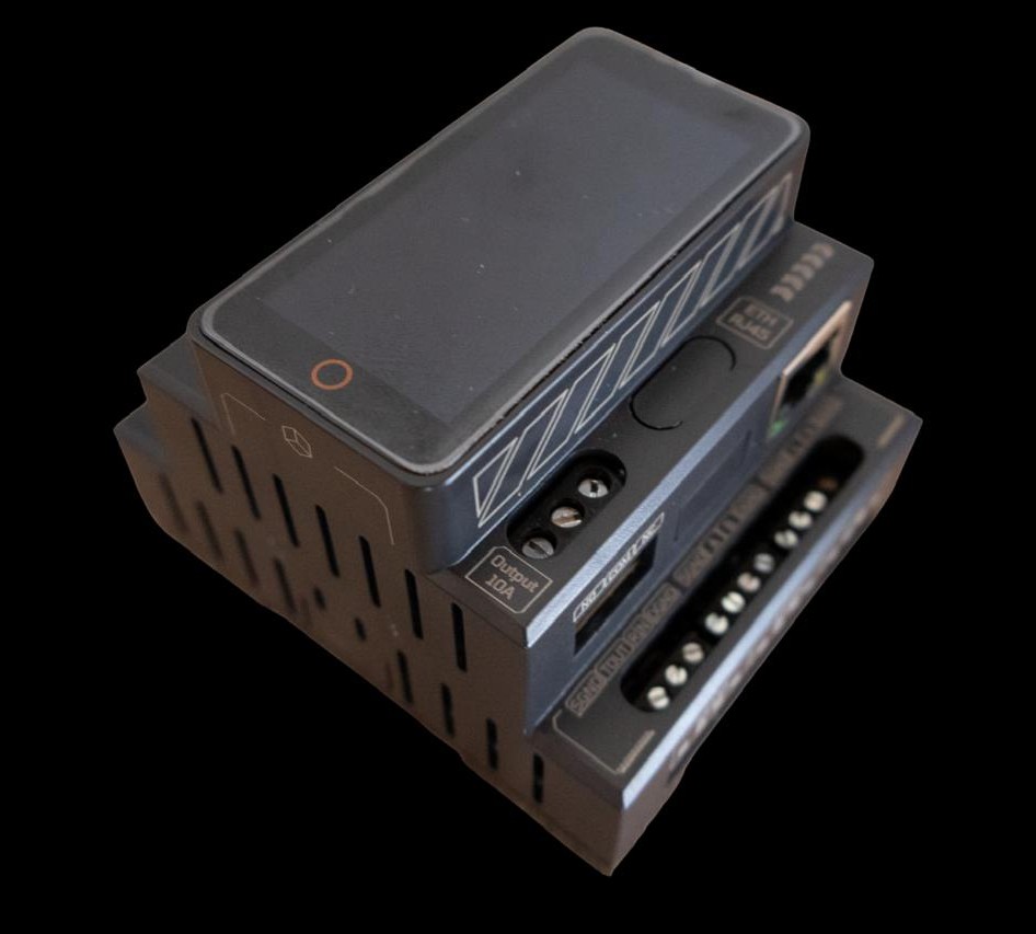ARQ Gateway Mini terminal and Ethernet connections, showing relay output and RJ45 port